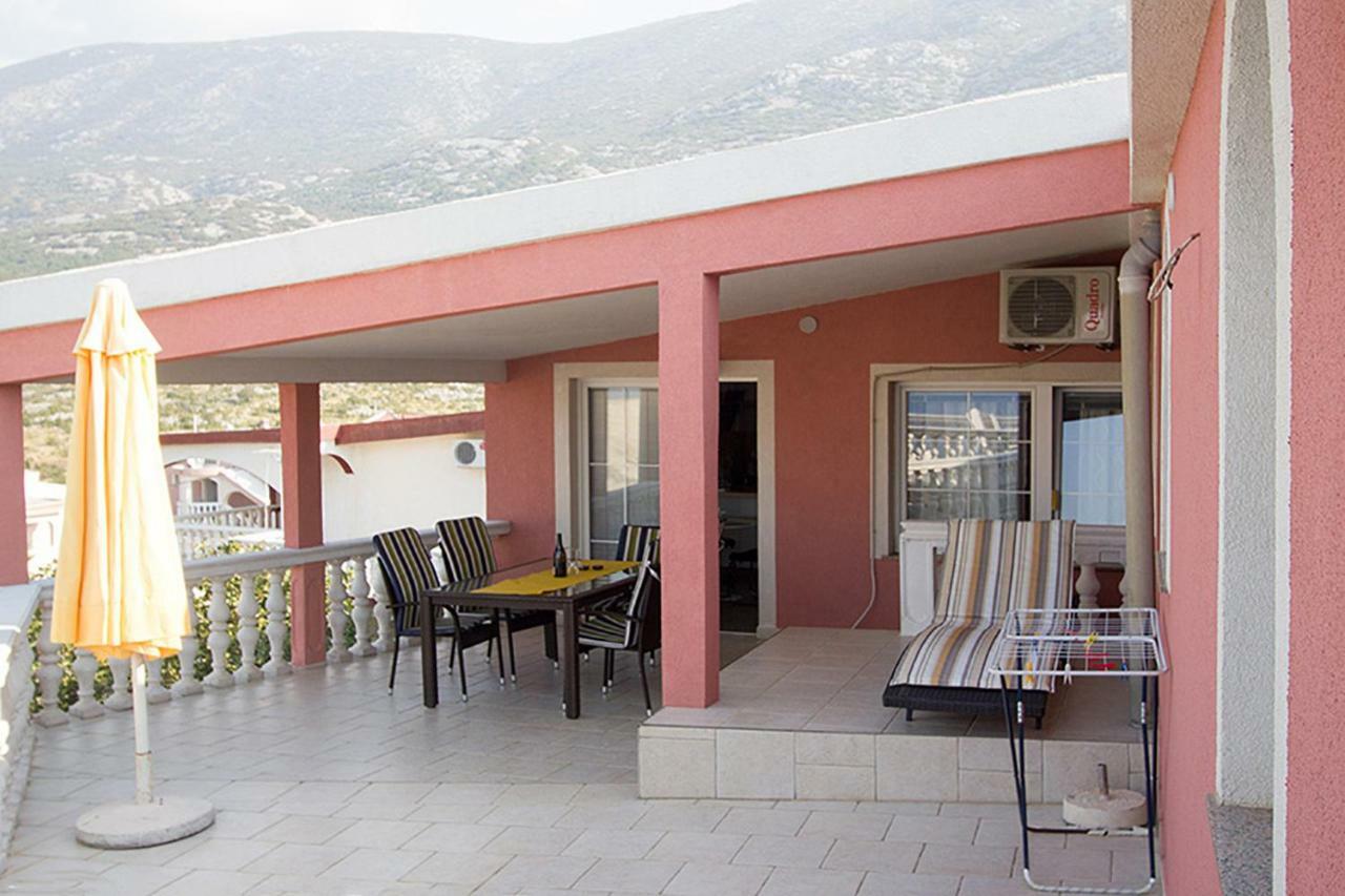 Villa Lilly Cesarica Exterior photo